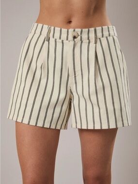 Cream Black Striped Mid Rise Pleated Shorts